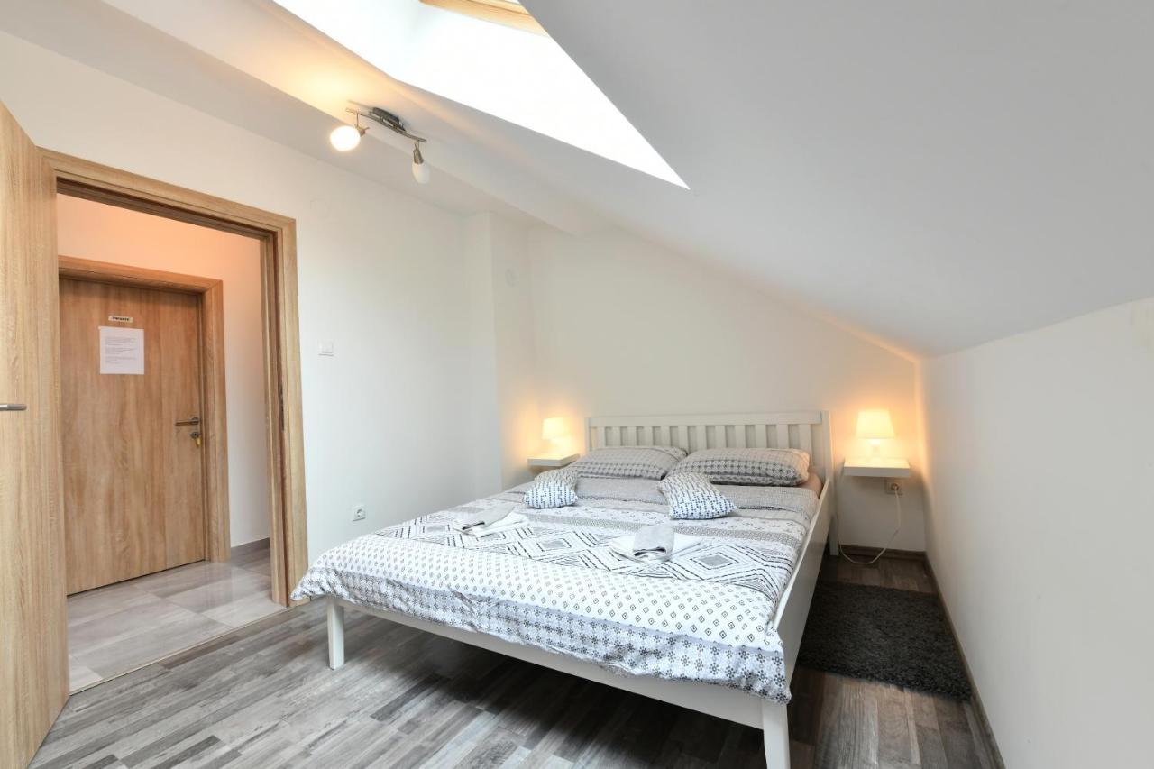 Apartman Mate Раковица Екстер'єр фото