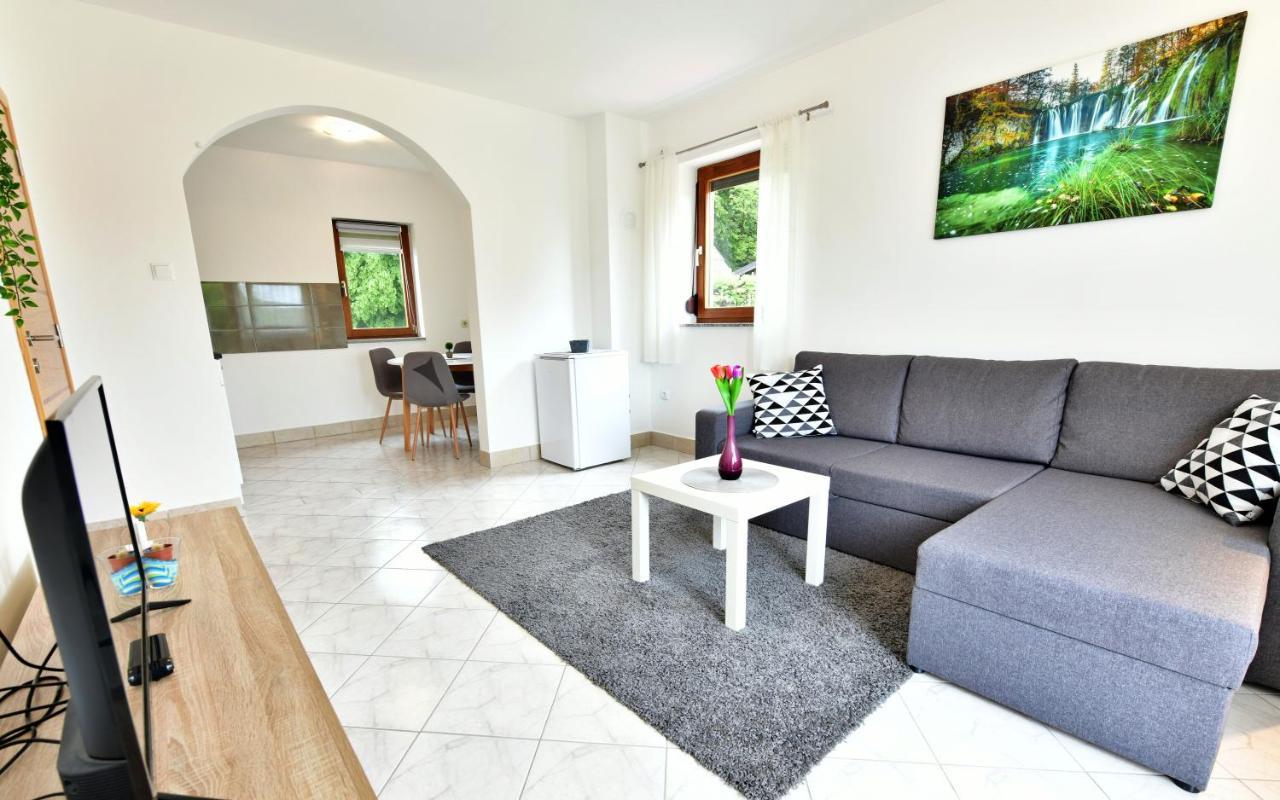 Apartman Mate Раковица Екстер'єр фото